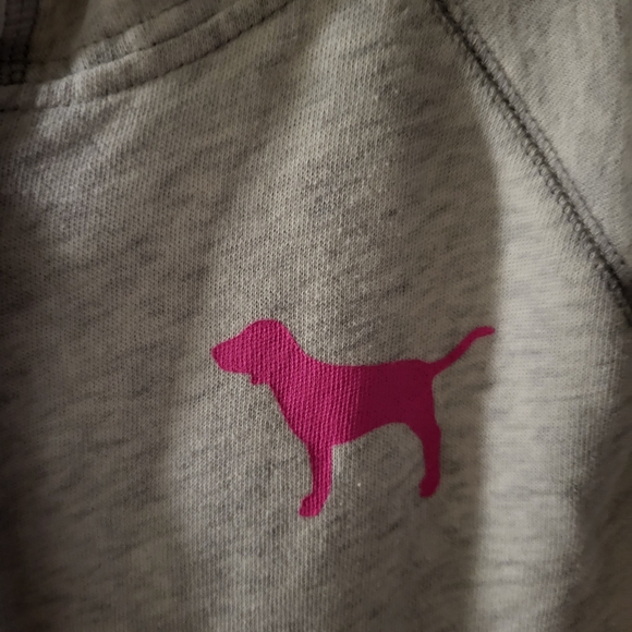 Vs pink vintage hoodie size medium. - Picture 11 of 11